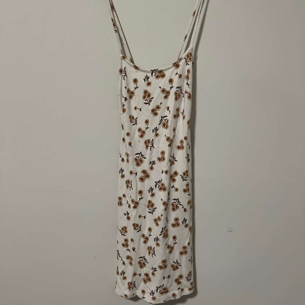 Brandy Melville floral summer dress